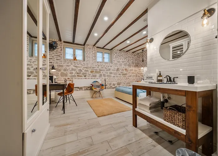 29a Πανσιόν 4*